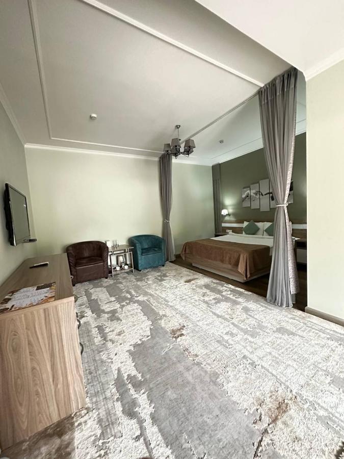 Gоlden Dragon Villa Hotel 比什凯克 外观 照片