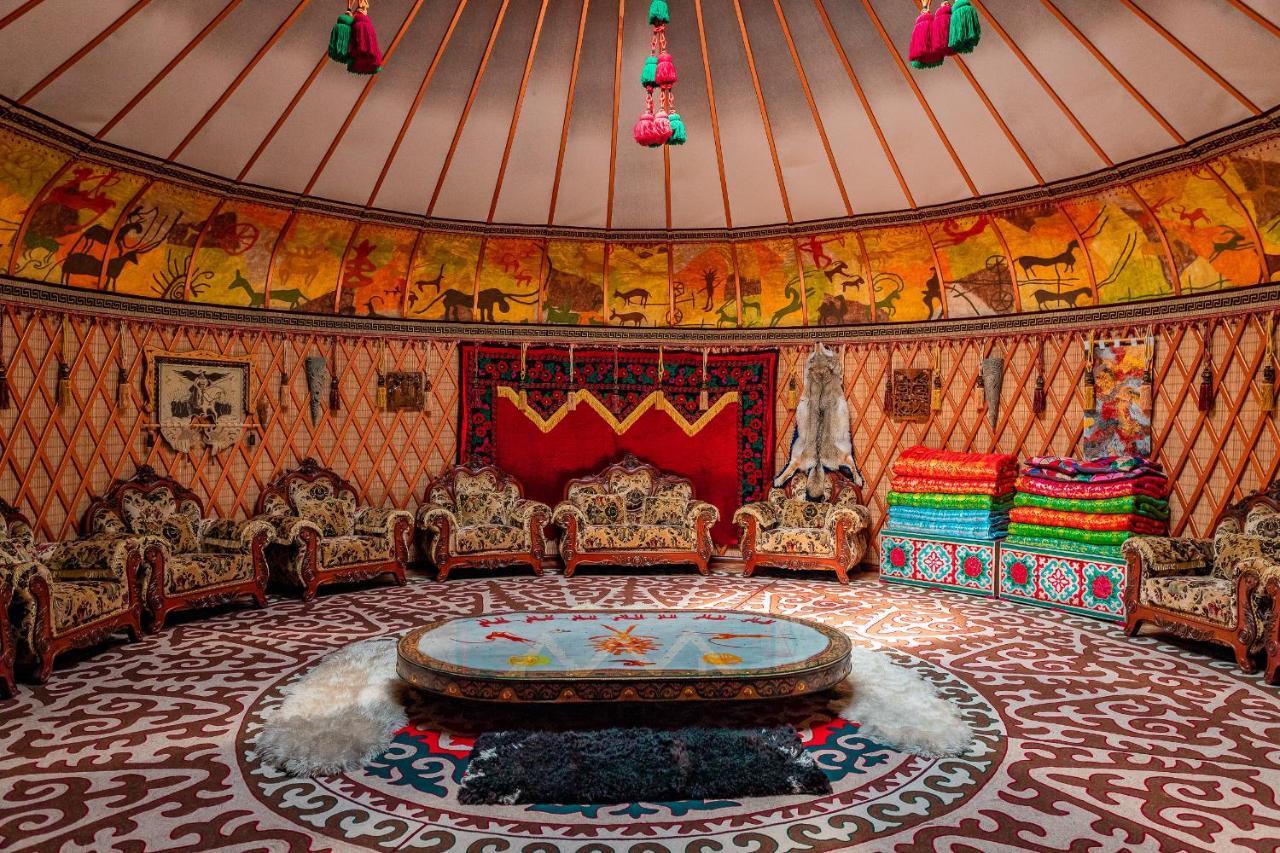Gоlden Dragon Villa Hotel 比什凯克 外观 照片